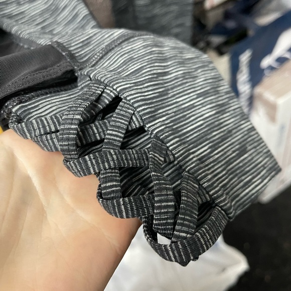 Athleta Mind Over Matter Carpi Leggings Space Dye Heathered Gray Striped… - Picture 2 of 8